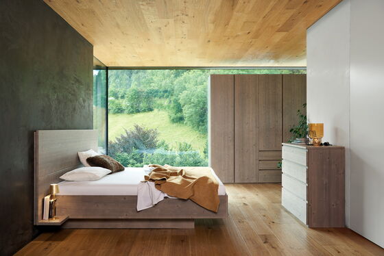 Massivholzbett  New York - mit Betthaupt hoch